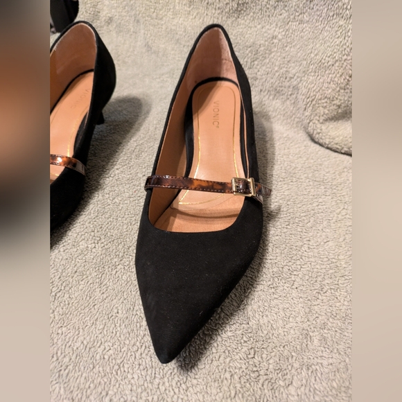 Vionic Minnie Tortoise Shoes 10 - Picture 3 of 15